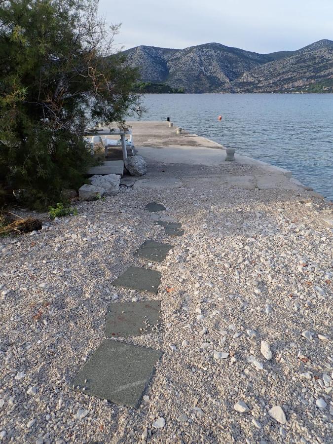 Katja Beach Apartment Račišće Buitenkant foto