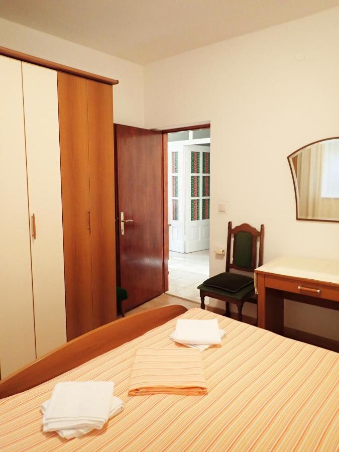 Katja Beach Apartment Račišće Buitenkant foto