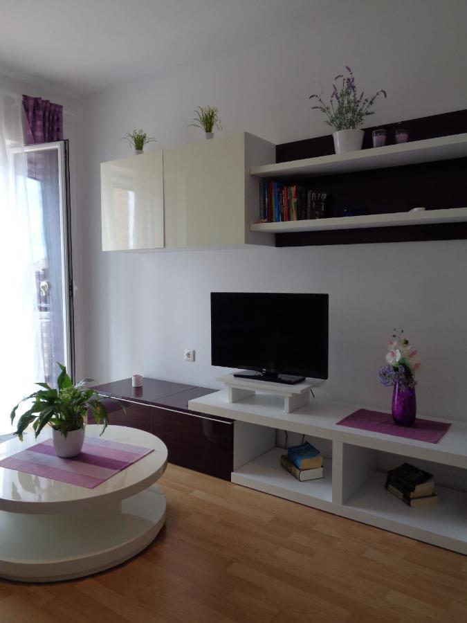Katja Beach Apartment Račišće Buitenkant foto