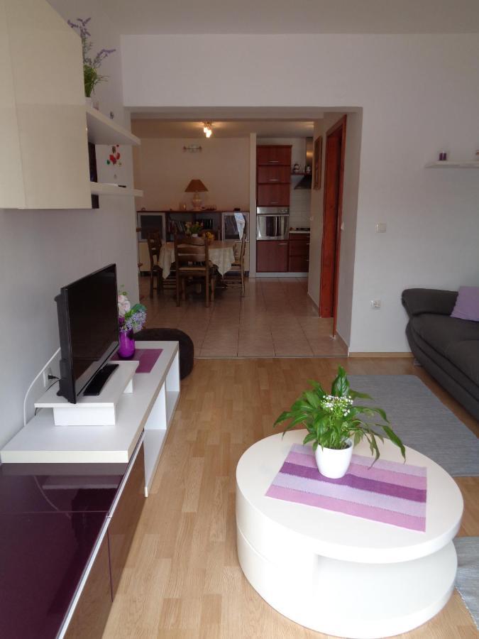 Katja Beach Apartment Račišće Buitenkant foto