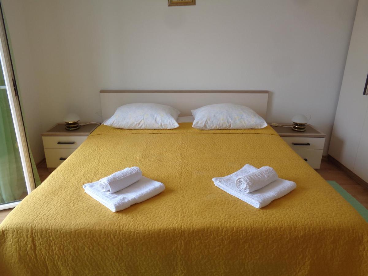 Katja Beach Apartment Račišće Buitenkant foto