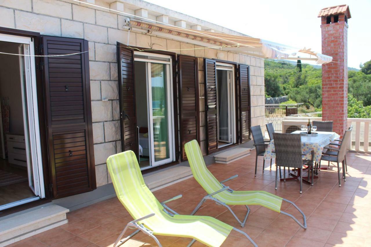 Katja Beach Apartment Račišće Buitenkant foto
