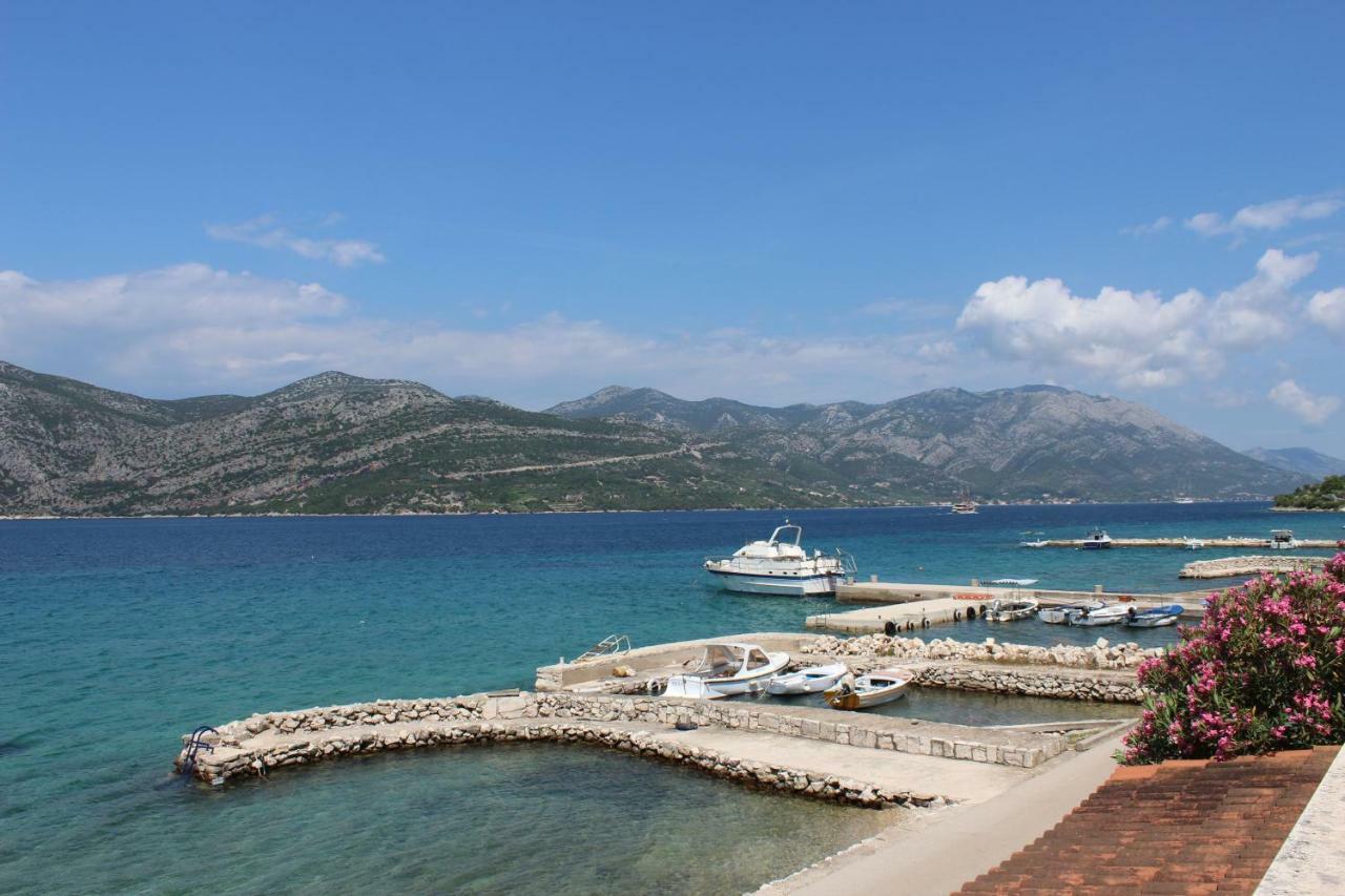 Katja Beach Apartment Račišće Buitenkant foto
